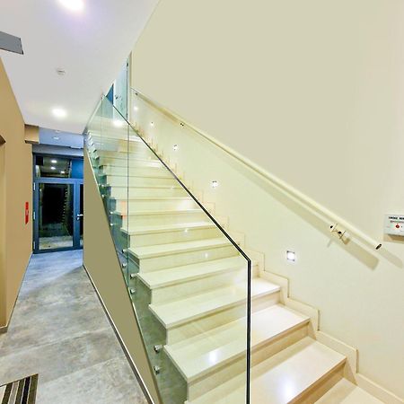 Abn Residence ポレッチ エクステリア 写真